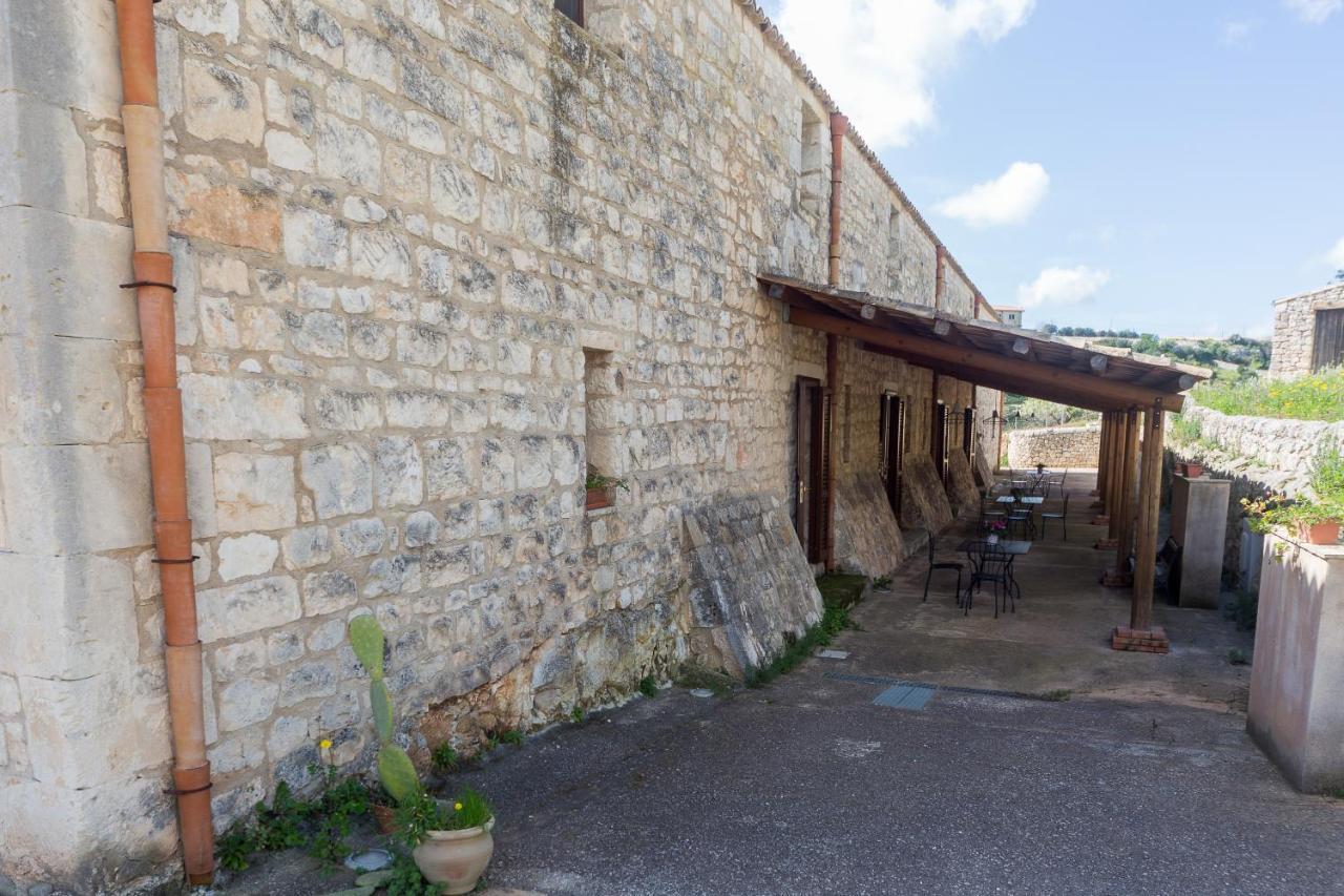 Valle Dell'Acanto โมดิกา ภายนอก รูปภาพ